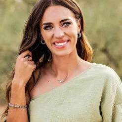 Montana Silversmiths Ladies Crazy Daisies Earrings ER5861 -Wildwest Boot Store ER5861 mod