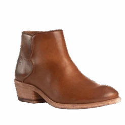 Frye Ladies Carson Piping Caramel Brown Bootie 3474697-CAR